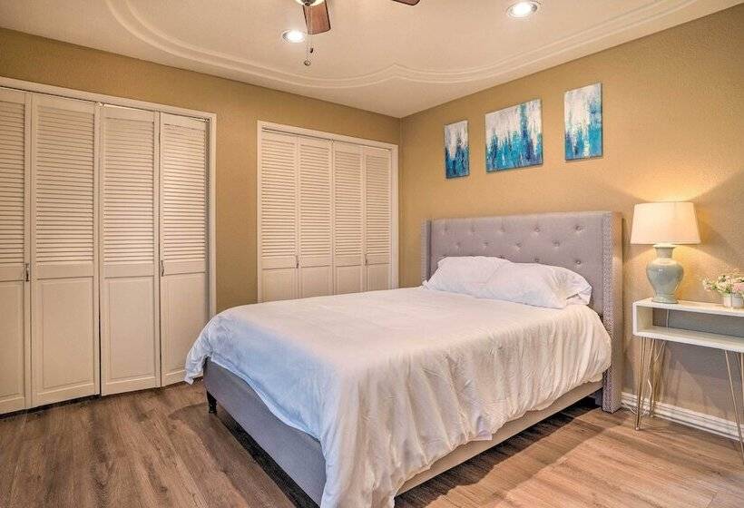 Moses Lake Retreat W/ Salt Water Hot Tub!