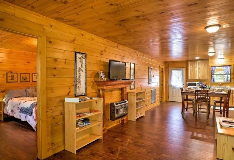 14 Mi To Little River Canyon: Scenic Alabama Cabin