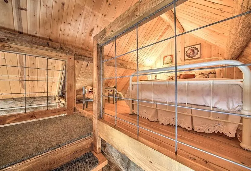 Peaceful Kootenai Cabin   Unplug In The Mtns!