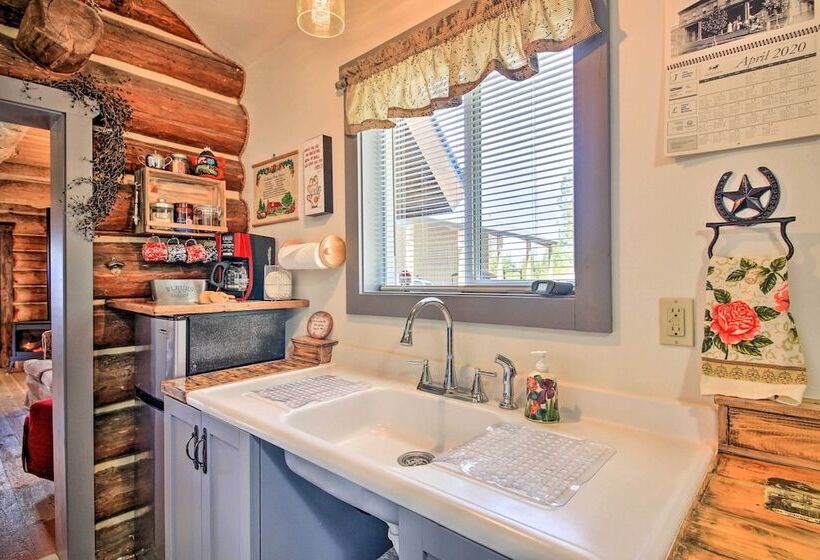 Peaceful Kootenai Cabin   Unplug In The Mtns!