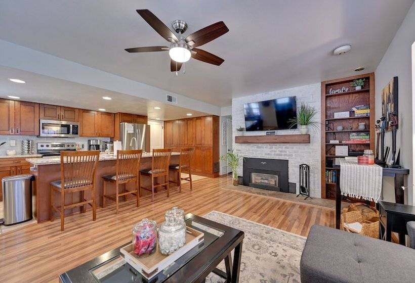 Peaceful Deck + Fire Pit: Payson Home!