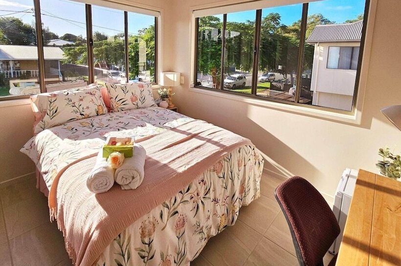 Пансион Sunlight Swan