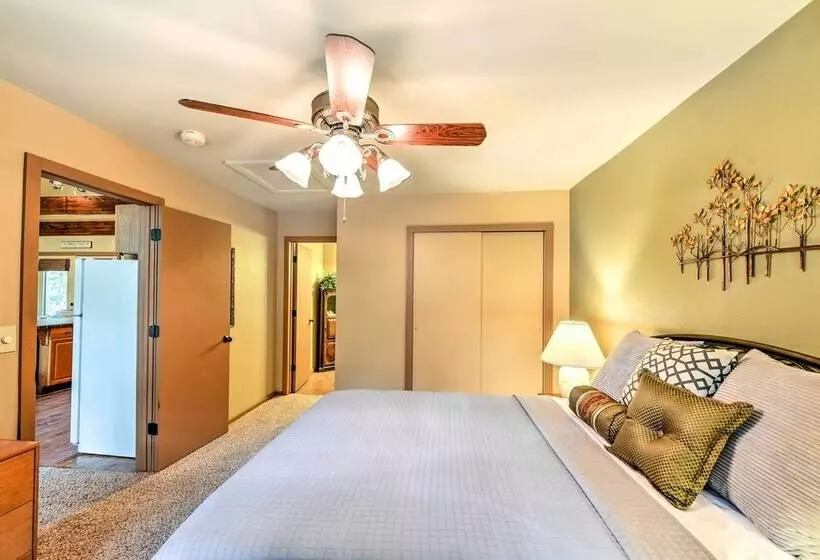 Prescott Cabin W/ Beautiful Forest Views & Deck!