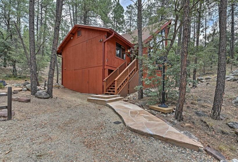 Prescott Cabin W/ Beautiful Forest Views & Deck!