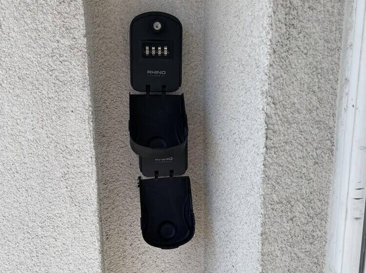 إقامة Inviting 2 Bed Apartment Near Heathrow