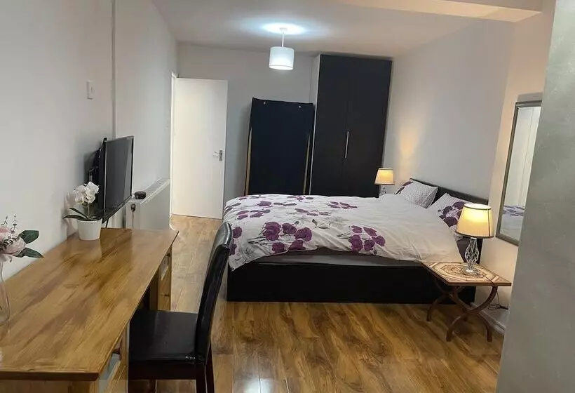 Residenssi Inviting 2 Bed Apartment Near Heathrow