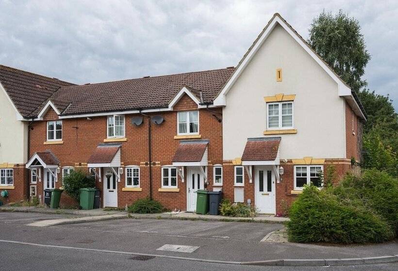 住所 House Sleeps7 Parking Garden Sportschannels