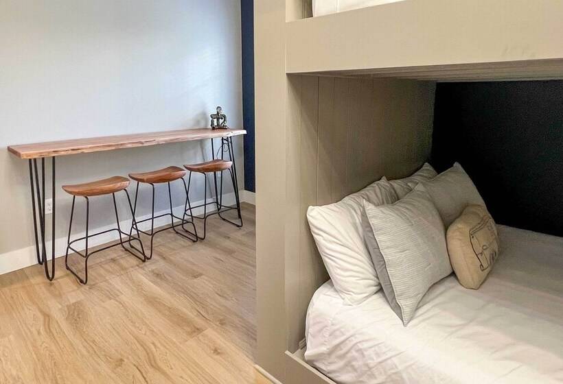 Rural Family Retreat < 3 Mi To Fishing & Boating!