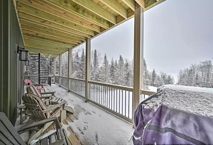 Rustic 3 Story Pittsburg Cabin W/ Lake & Mtn Views