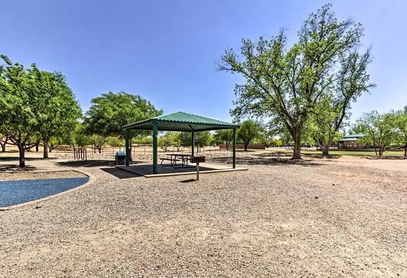 Sahuarita Retreat W/ Grill ~ 24 Mi To Tucson!