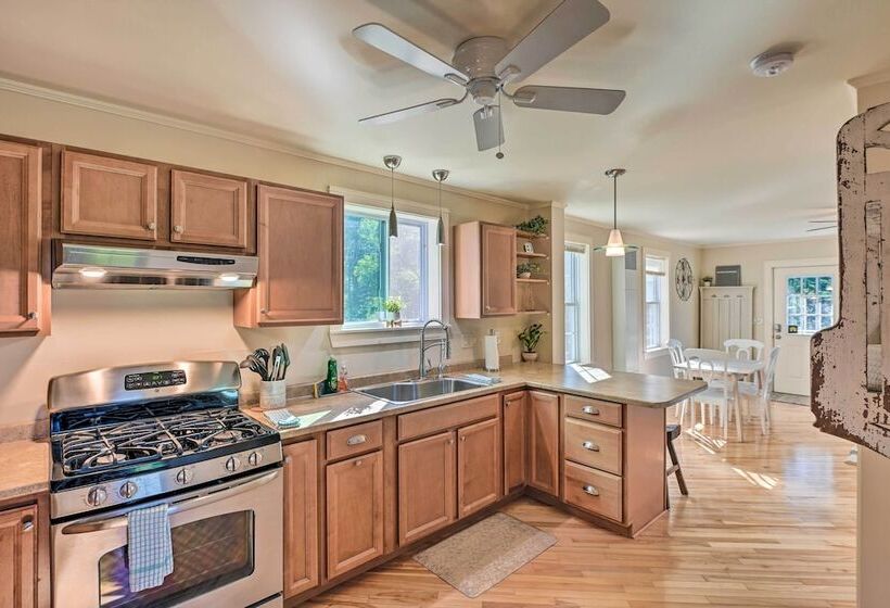 Secluded Surry Hideout W/ Backyard Fire Pit!