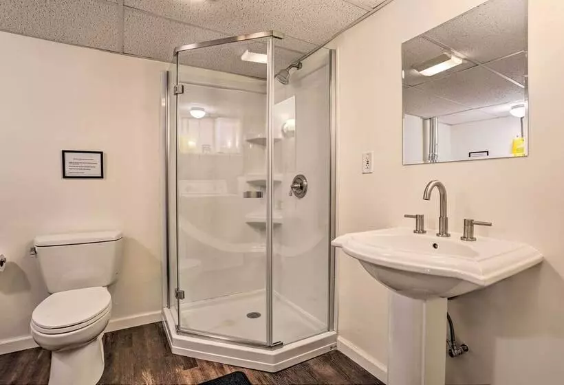 Serene Long Pond Home W/ Game Room & Beach Access!