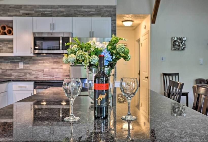 Serene Long Pond Home W/ Game Room & Beach Access!