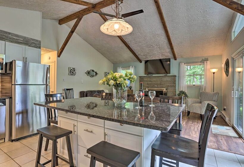 Serene Long Pond Home W/ Game Room & Beach Access!