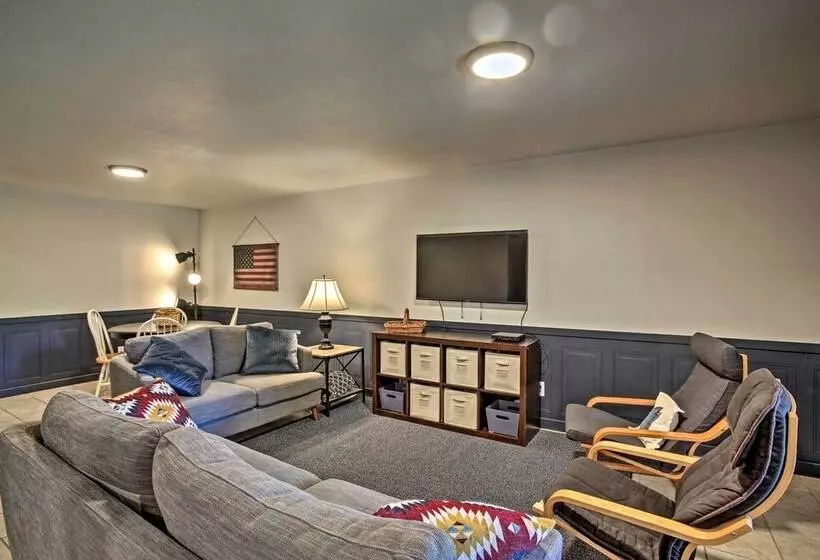 The Innlet    Comfy Cabin By Conkling Marina