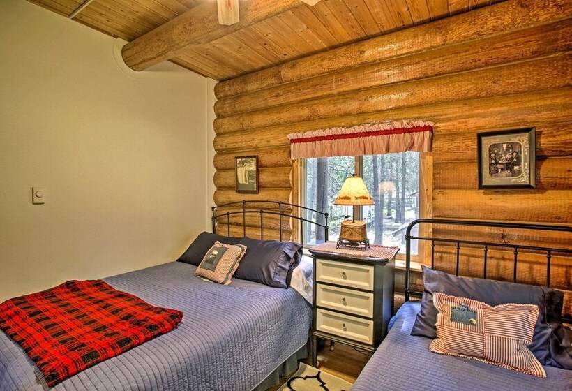 The Innlet    Comfy Cabin By Conkling Marina