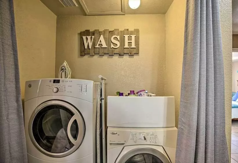 Yuma Retreat W/ Fire Pit In A Golf Course Mecca!