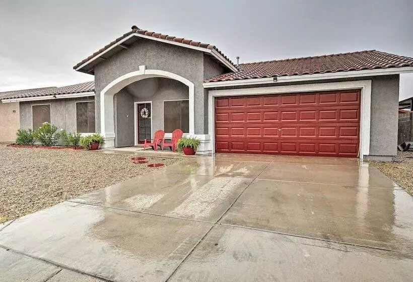 Yuma Retreat W/ Fire Pit In A Golf Course Mecca!