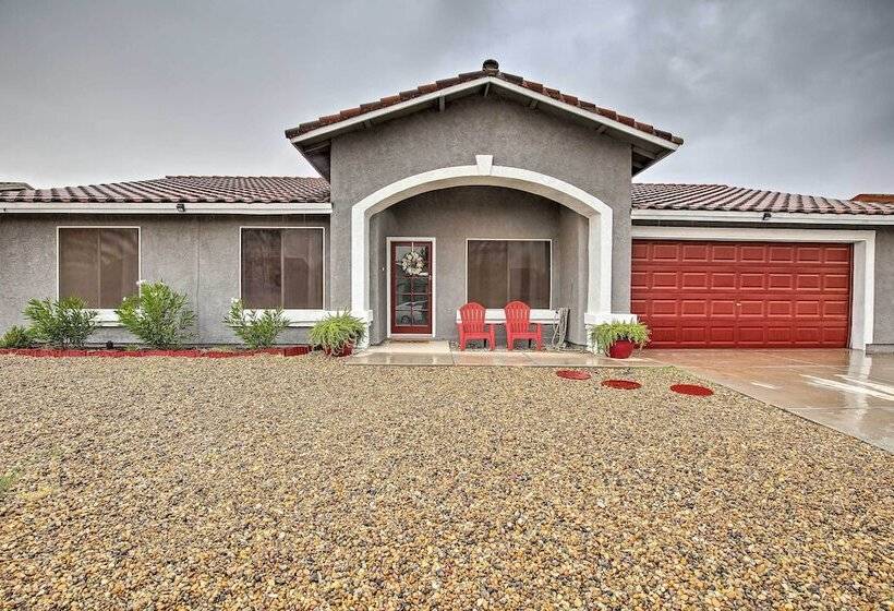 Yuma Retreat W/ Fire Pit In A Golf Course Mecca!