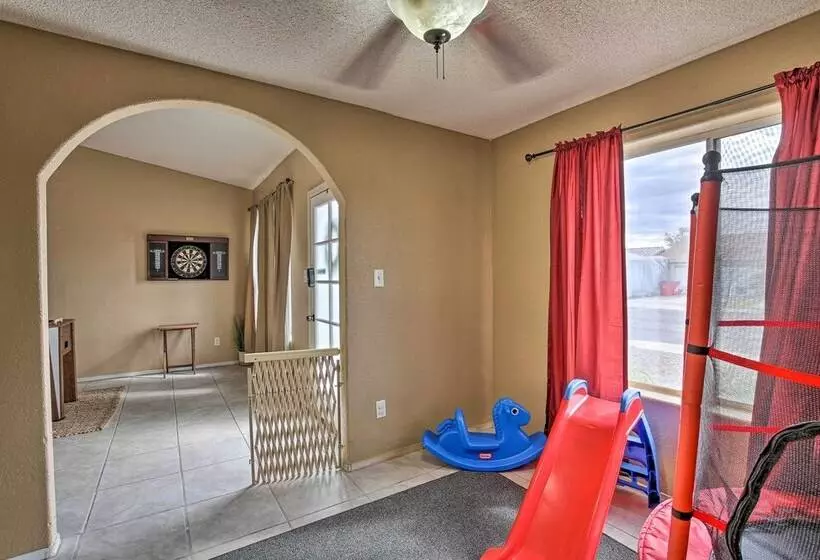 Yuma Retreat W/ Fire Pit In A Golf Course Mecca!