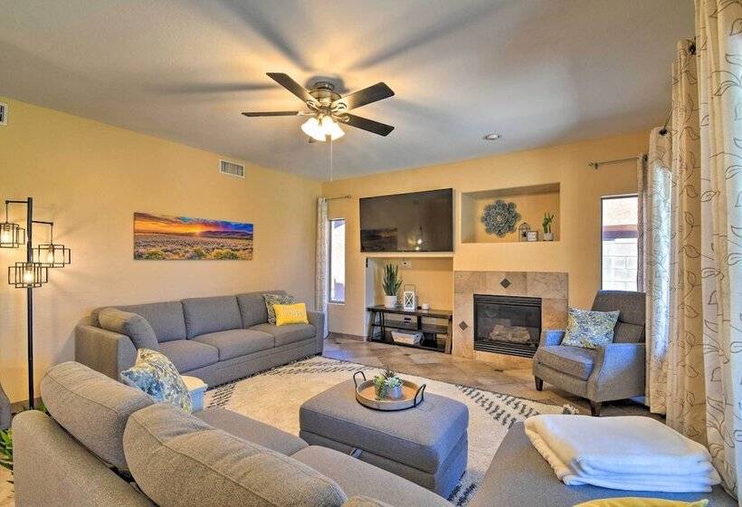 Walk To Surprise Stadium: Villa W/ Covered Patio!