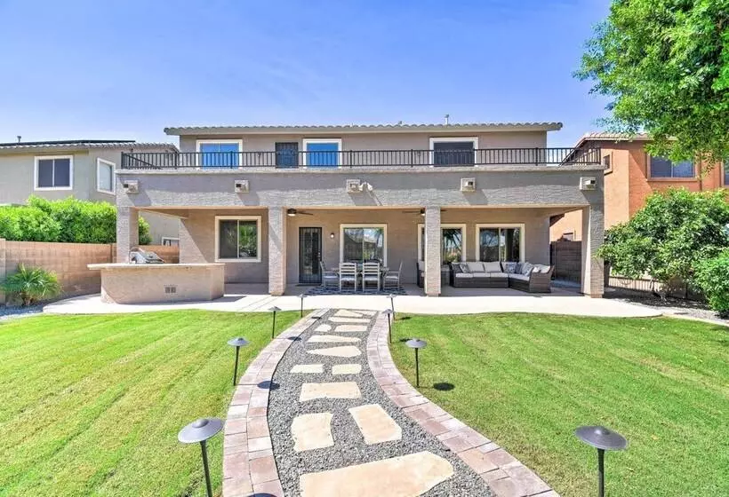 Walk To Surprise Stadium: Villa W/ Covered Patio!