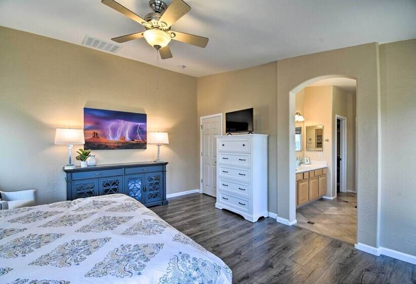 Walk To Surprise Stadium: Villa W/ Covered Patio!