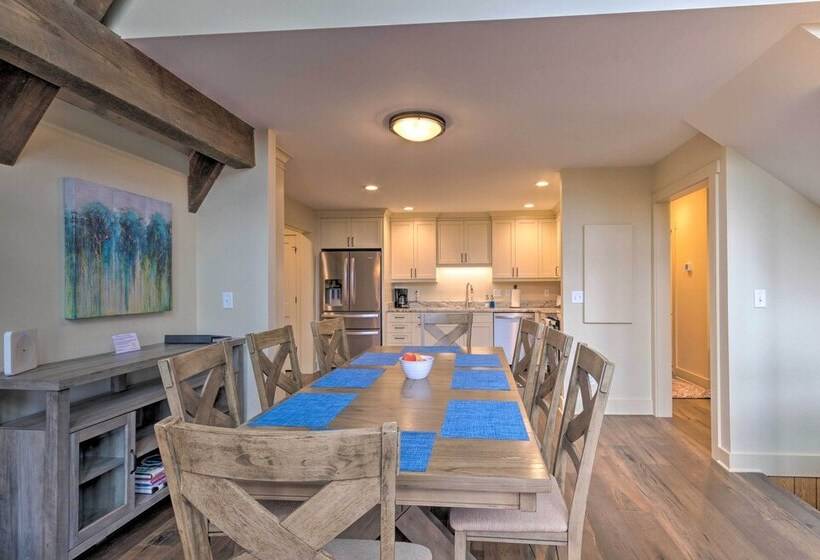 Brevard Chalet W/ Stunning Blue Ridge Mtn Views!