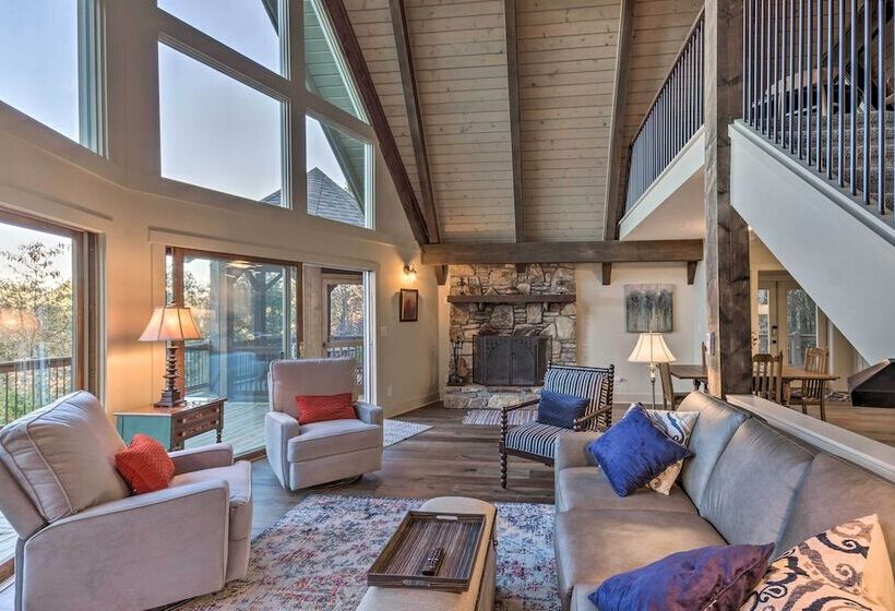 Brevard Chalet W/ Stunning Blue Ridge Mtn Views!