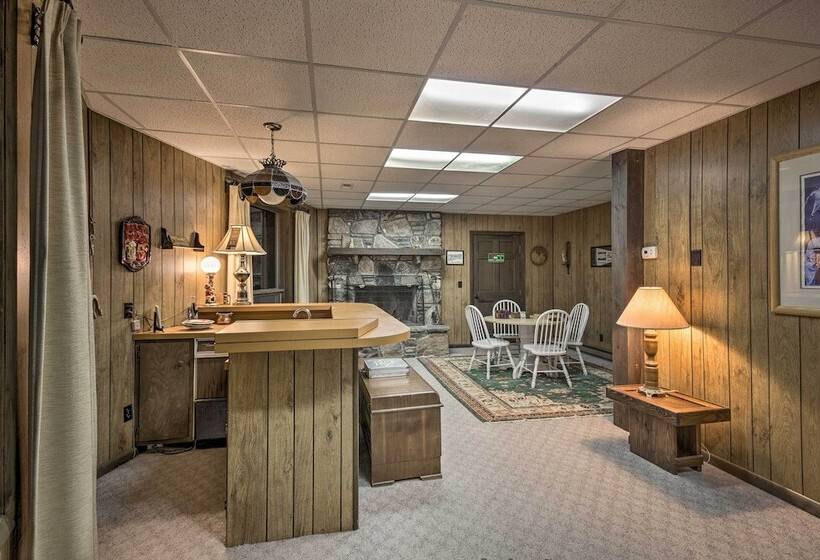 Brevard Chalet W/ Stunning Blue Ridge Mtn Views!