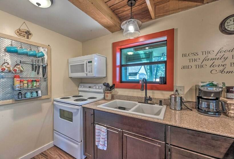 Casa Verde  Cabin W/ Fire Pit: 4 Mi To Ski