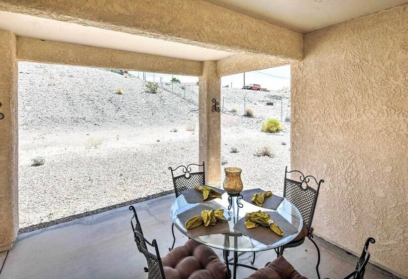 Cozy Lake Havasu City Retreat W/ Deck & Pool Table