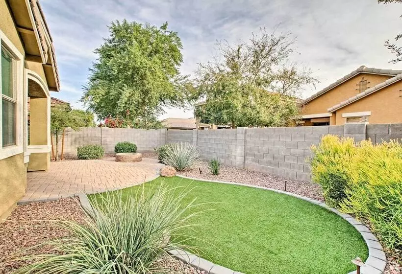 Dog Friendly Arizona Retreat W/ Patio & Grill!