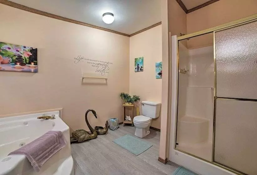 Houghton Lake House W/fire Pit   2 Mi To Trails!