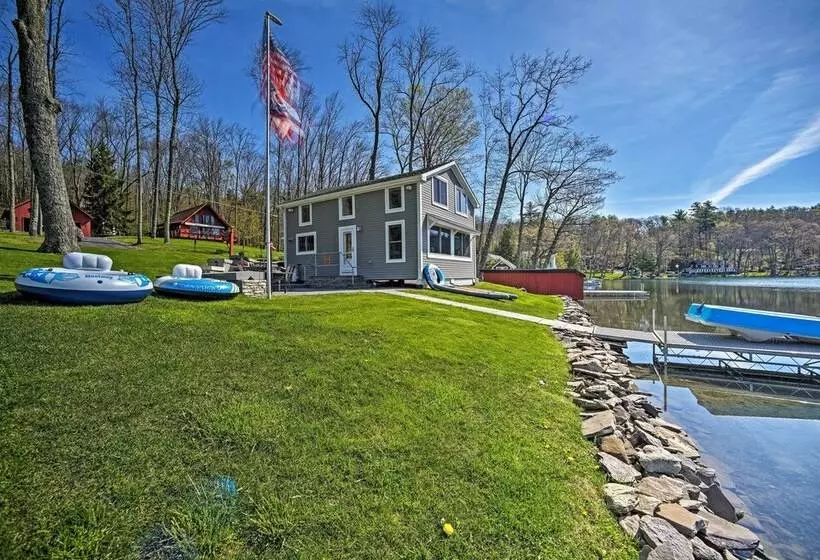 Lakeside Milford Home W/ Fire Pit & Paddleboat