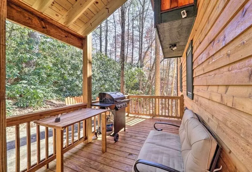 Golf & Resort Amenities: Newland Mountain Cabin