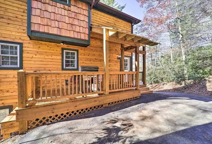 Golf & Resort Amenities: Newland Mountain Cabin