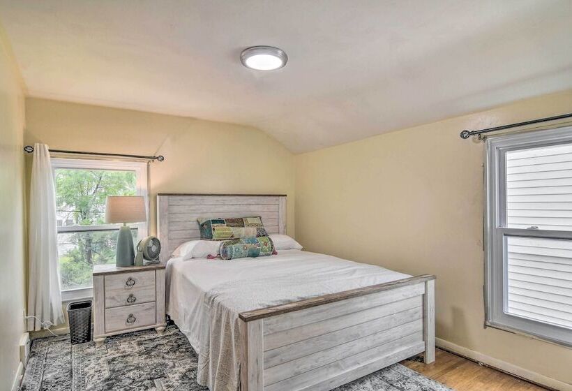 Lovely Buffalo Home, 21 Mi To Niagara Falls