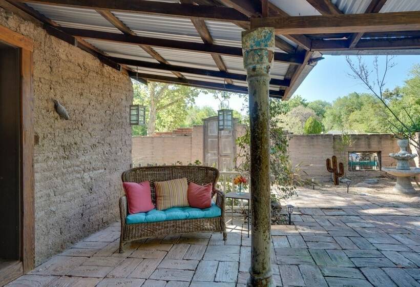 Patagonia Cottage W/ Patio & Yard: Walk To Town!