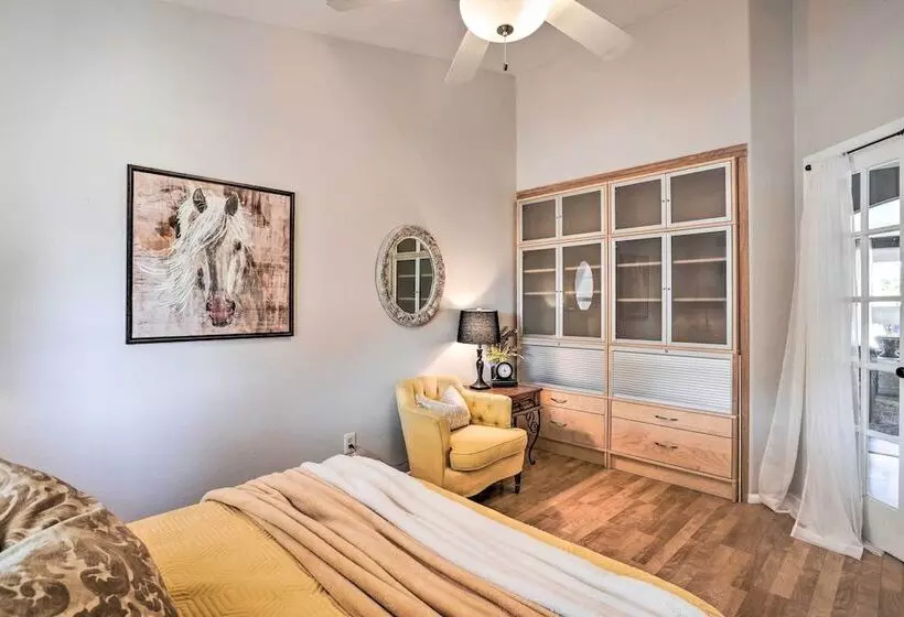 Elegant Peoria Home: Pool, Putting Green, Fire Pit