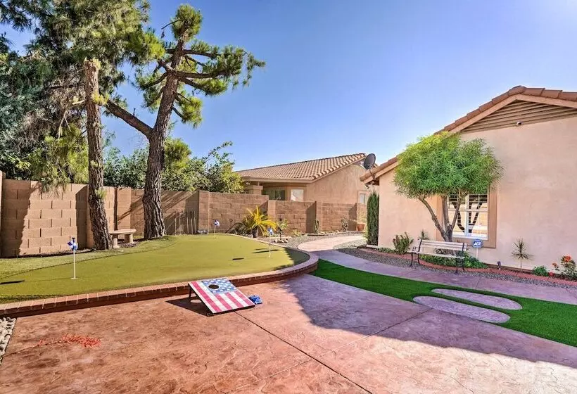 Elegant Peoria Home: Pool, Putting Green, Fire Pit