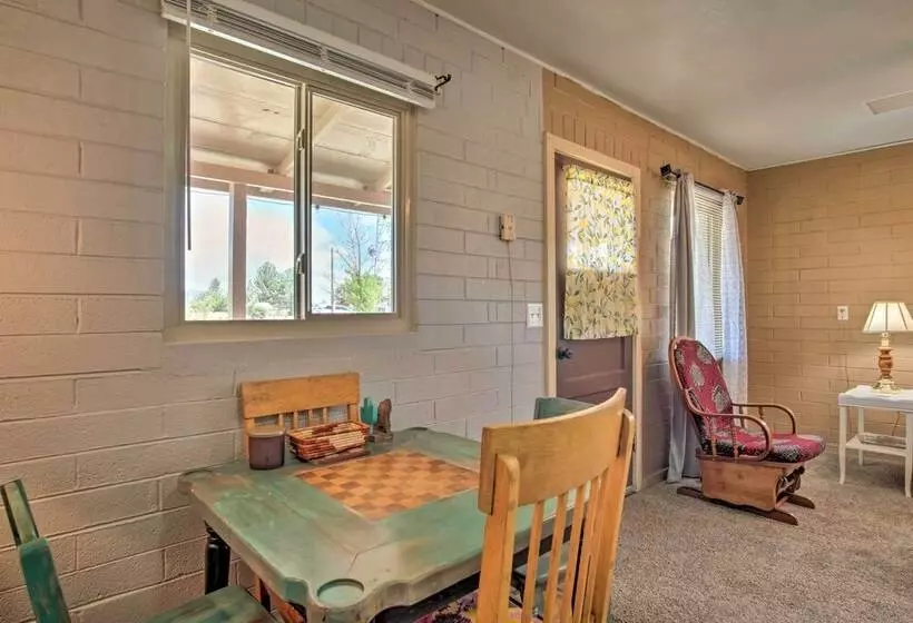 Pet Friendly Elfrida Home W/ Porch & Fire Pit