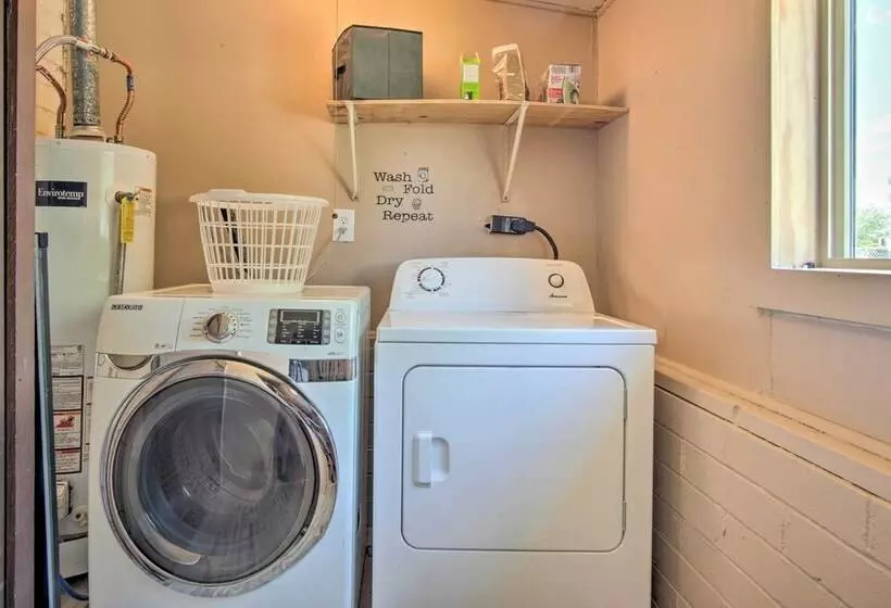 Pet Friendly Elfrida Home W/ Porch & Fire Pit