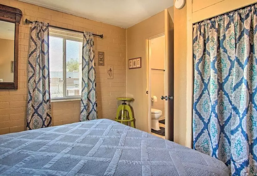 Pet Friendly Elfrida Home W/ Porch & Fire Pit