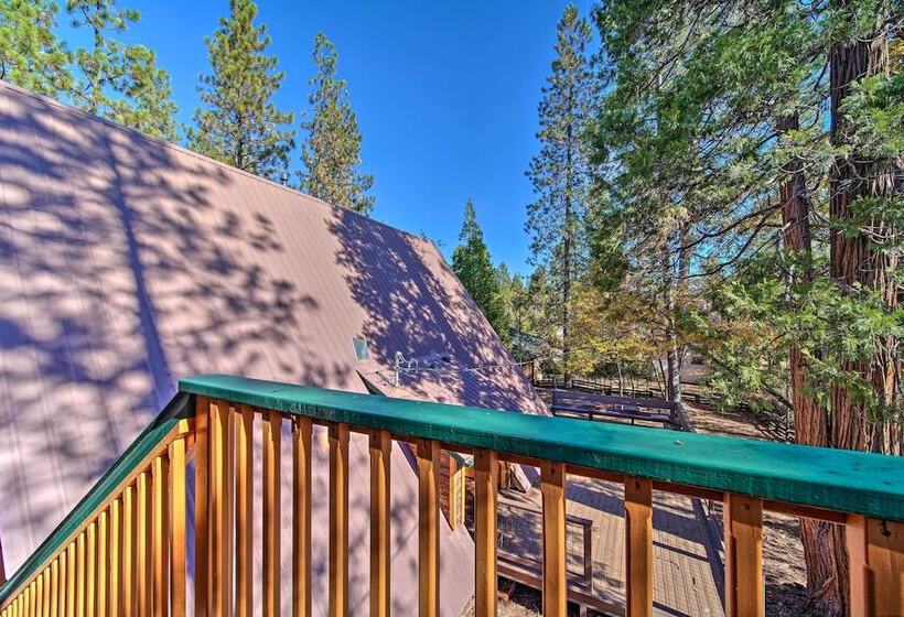 Rustic Trinity Center Cabin W/ Deck Near Fishing!