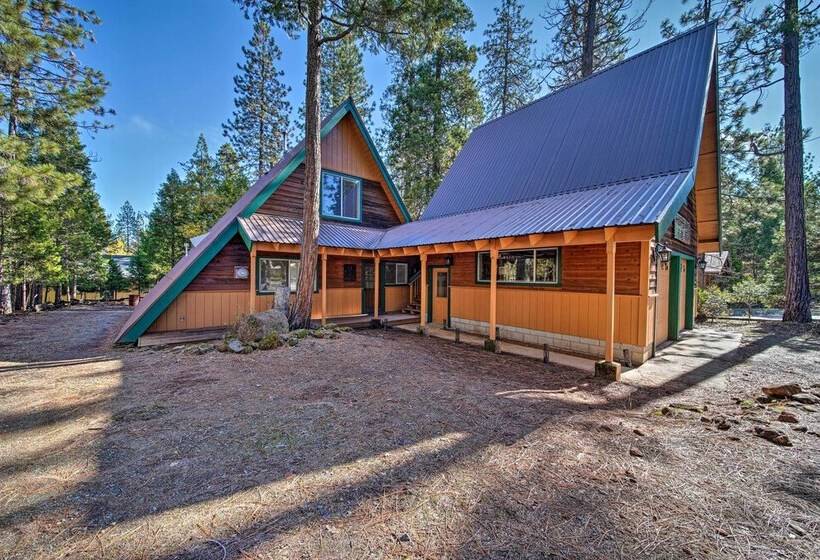 Rustic Trinity Center Cabin W/ Deck Near Fishing!