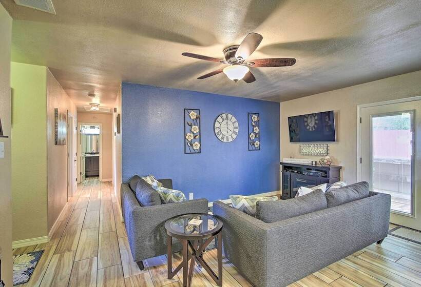 San Antonio Oasis W/ Hot Tub, Pool & Outdoor Bar!