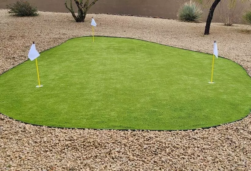 Scottsdale Home: Pickleball, Heated Pool & Hot Tub