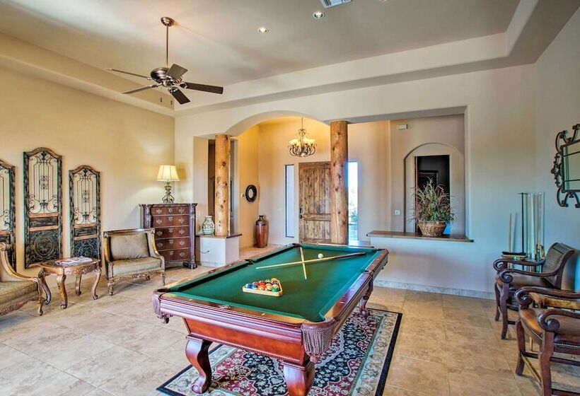 Scottsdale Home: Pickleball, Heated Pool & Hot Tub