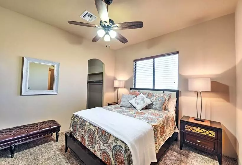 Scottsdale Home: Pickleball, Heated Pool & Hot Tub